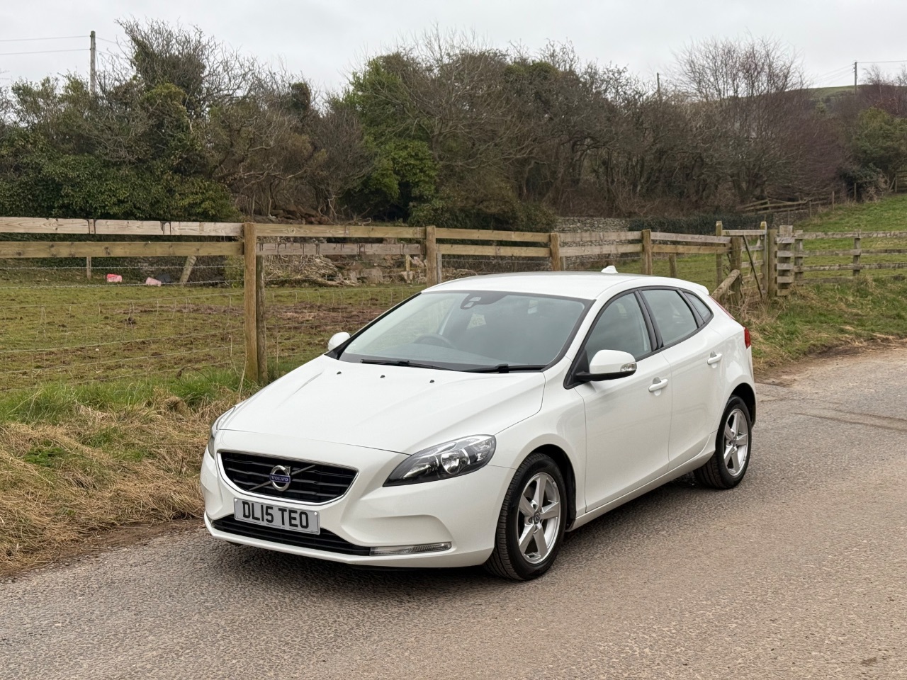 2015 Volvo V40